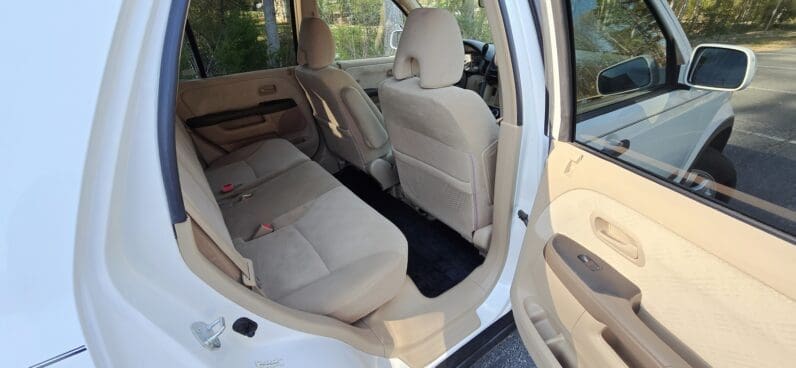 
								Honda CR-V 2006 EX full									
