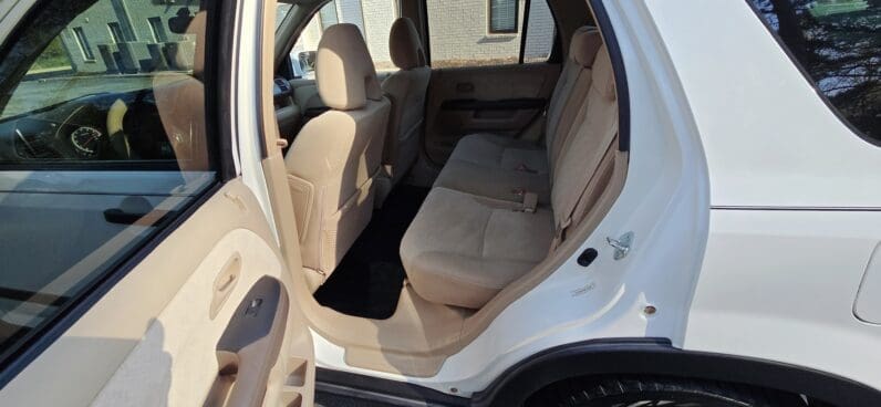 
								Honda CR-V 2006 EX full									
