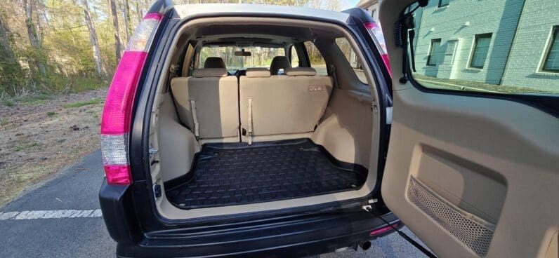 
								Honda CR-V 2006 EX full									