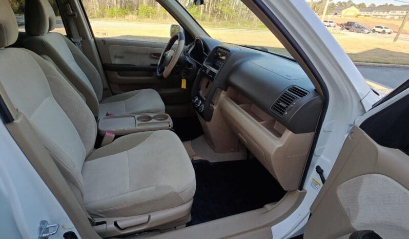 
								Honda CR-V 2006 EX full									