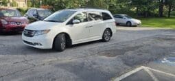2014 Honda Odyssey Touring Elite – 3.5L V6 Minivan