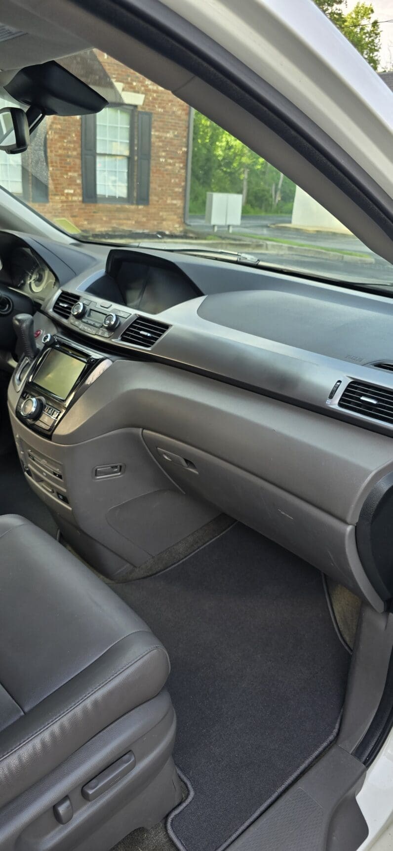 
								2014 Honda Odyssey Touring Elite – 3.5L V6 Minivan full									