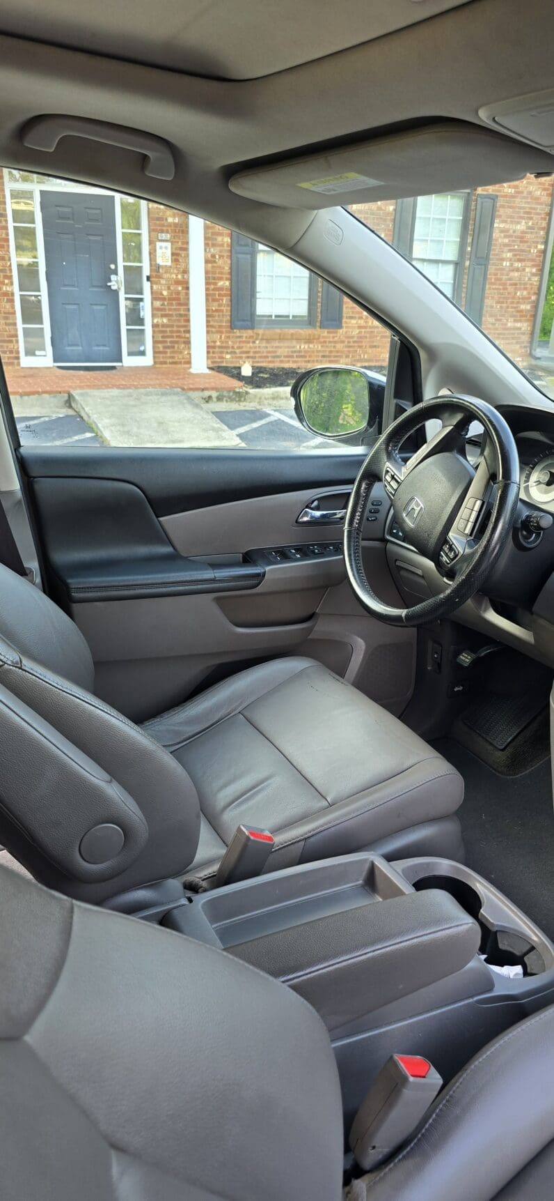 
								2014 Honda Odyssey Touring Elite – 3.5L V6 Minivan full									