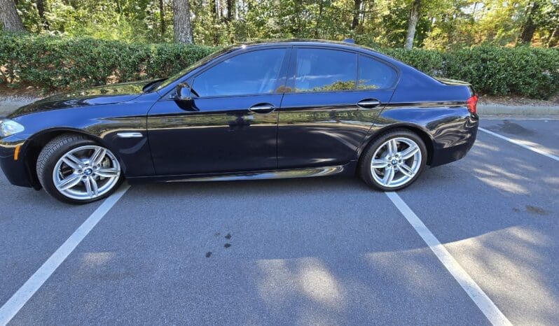 
								BMW 535i M Sport Package full									