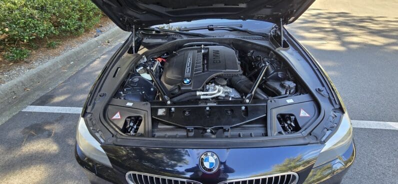 
								BMW 535i M Sport Package full									