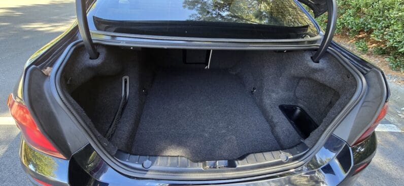 
								BMW 535i M Sport Package full									