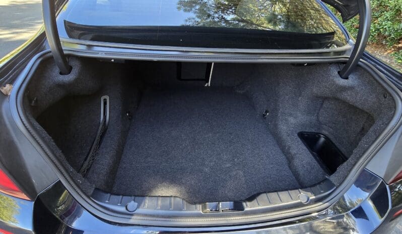 
								BMW 535i M Sport Package full									