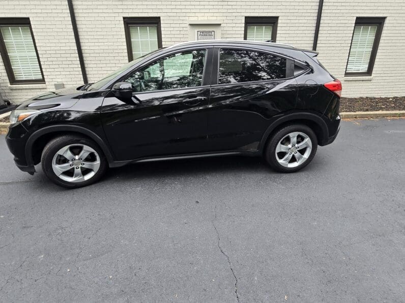 
								HONDA HR-V 2016 full									